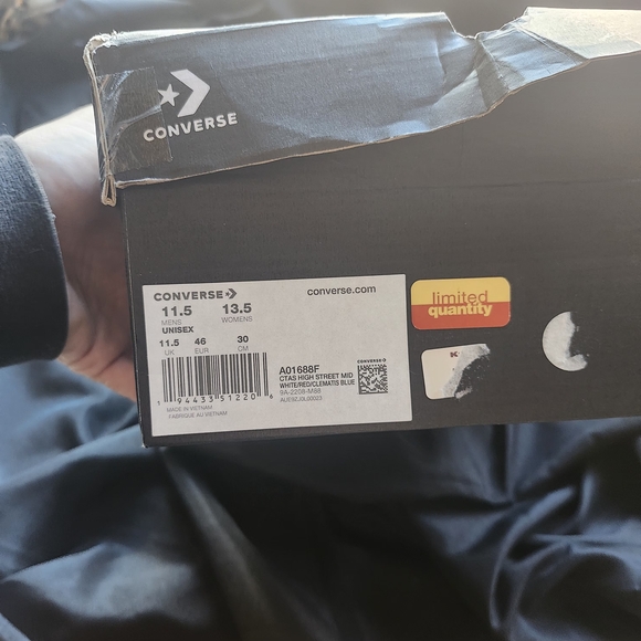 Converse White High-Top Sneakers New In Box - Picture 2 of 4